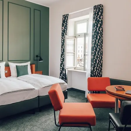 Hotel Townhouse Stadt Hamburg 4*