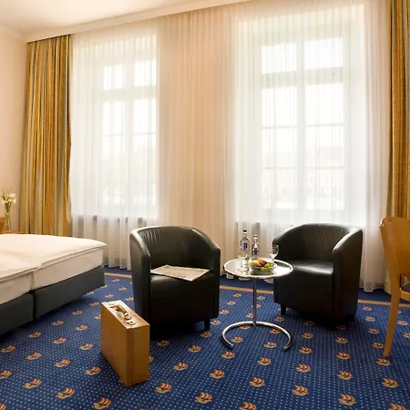 호텔 Townhouse Stadt Hamburg 4*
