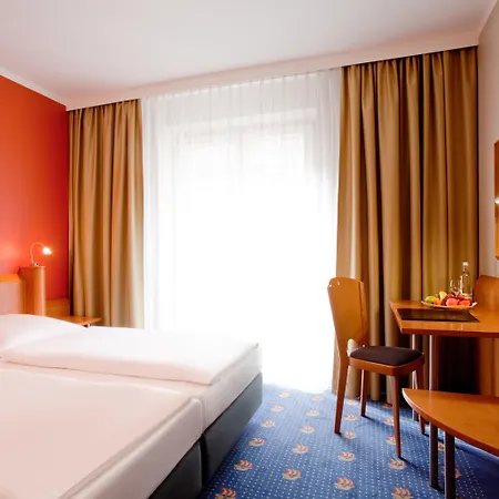 Hotel Townhouse Stadt Hamburg 4*