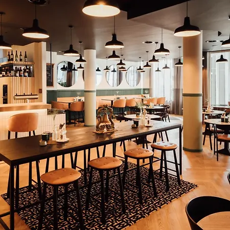 Townhouse Stadt Hamburg 4*