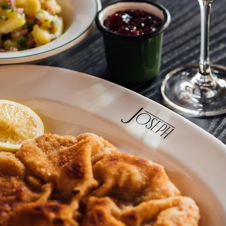 Townhouse Stadt Hamburg 4*