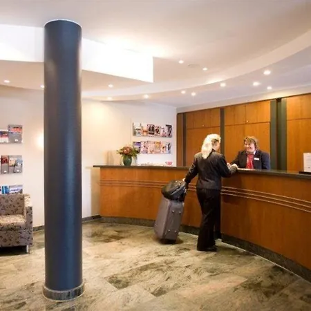 فندق Townhouse Stadt Hamburg 4*